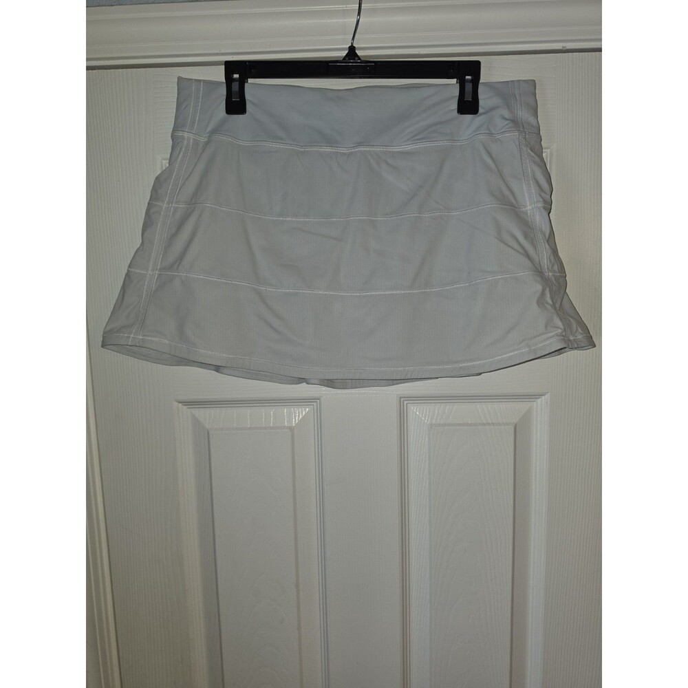 Lululemon Pace Rival Skirt Light Gray Size 12 Tennis Golf Pickleball